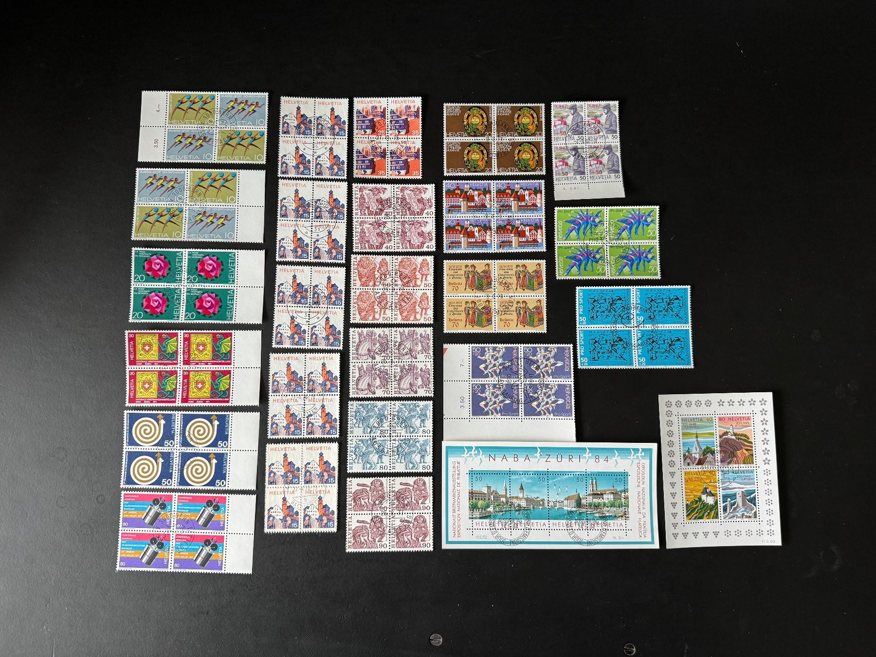Tutti i francobolli: Briefmarken Schweiz, Viererblöcke – Nuovo (secondo la descrizione) da Thun venduto da abunadh 2