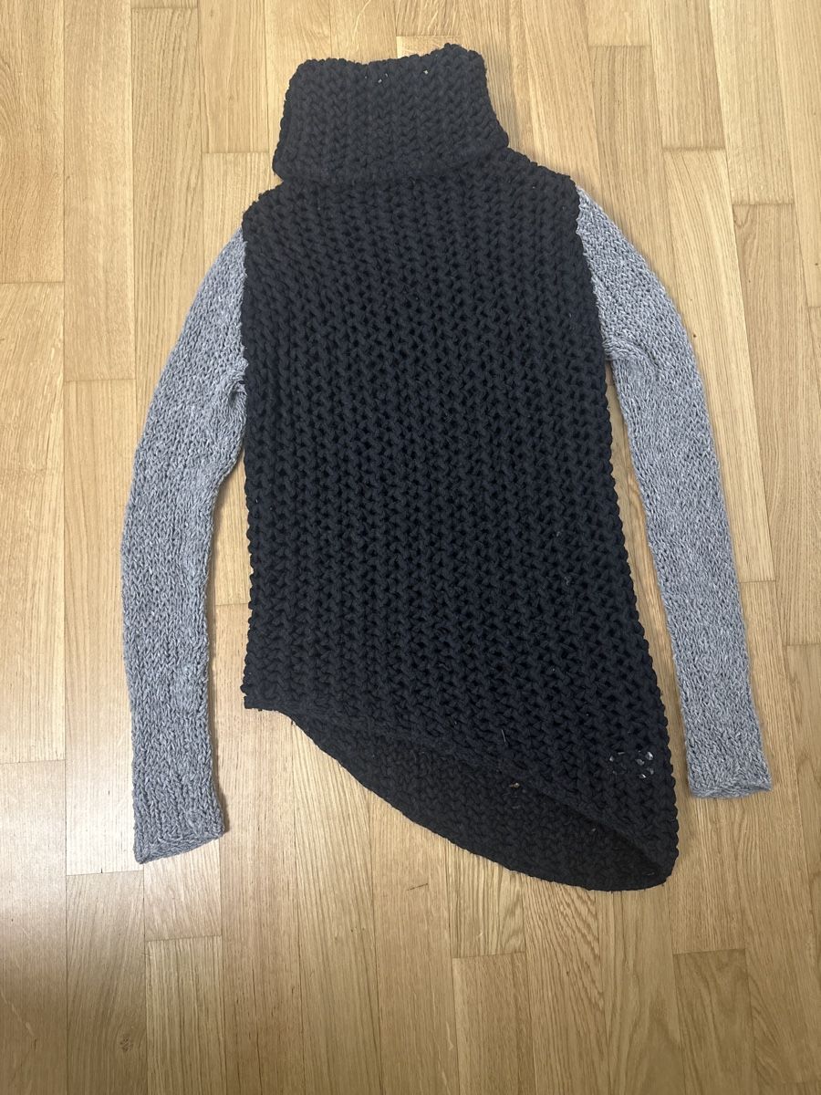Helmut Lang Maglioni & Felpe: Helmut Lang Strickpullover, Gr. M, Asymmetrisch – Usato da Neuenegg venduto da kar_smg9