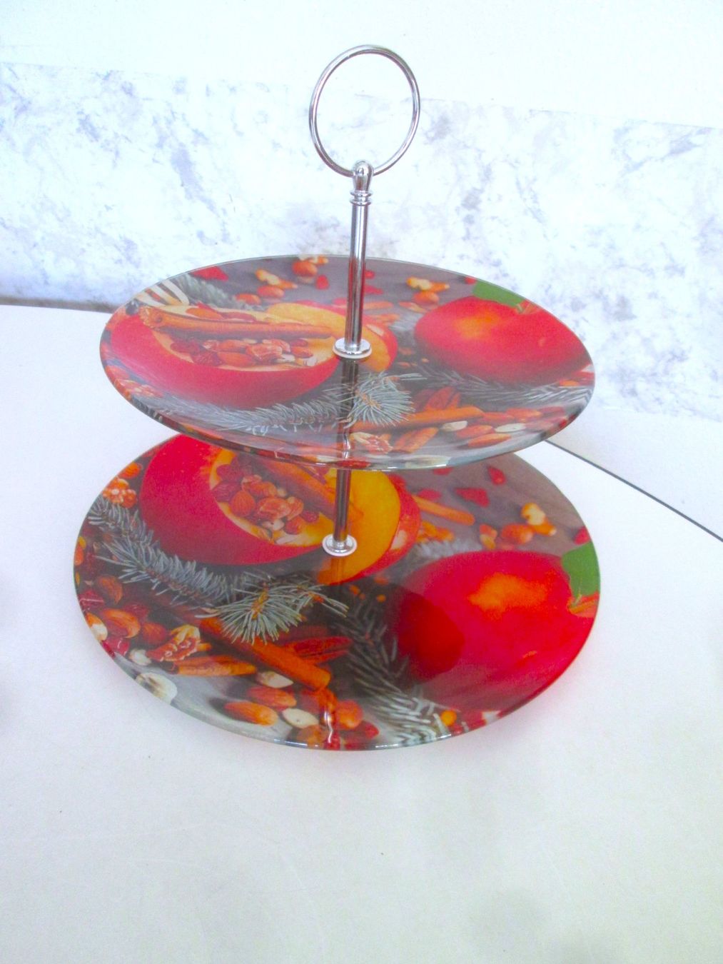 Servierplatten: Etagêre aus Glas – Gebraucht aus Sementina von babucia