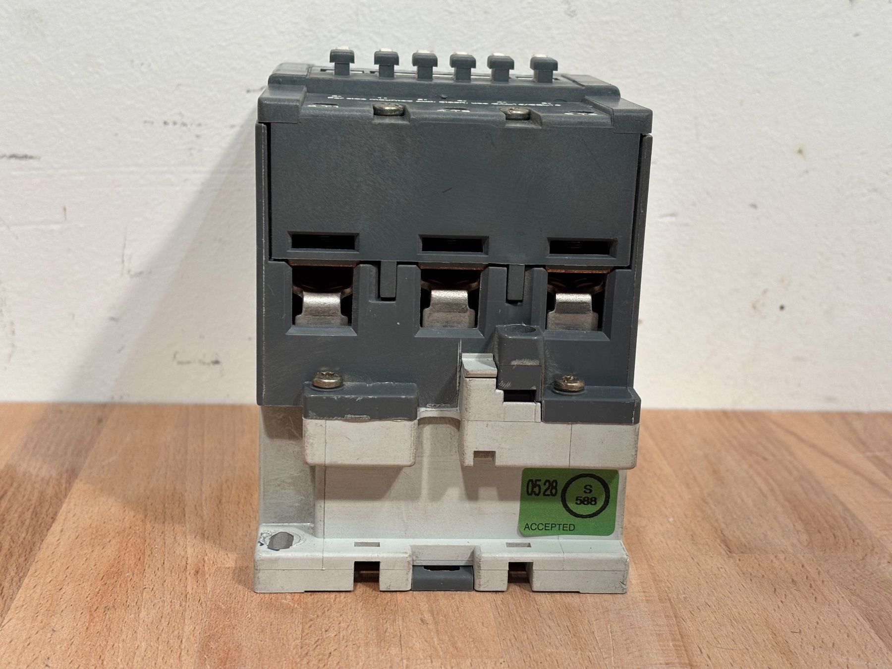 ABB Schalter: 1x ABB AF110-30 Schütz / Contactor – Gebraucht aus Winterthur von ReUse_Baumarkt 2