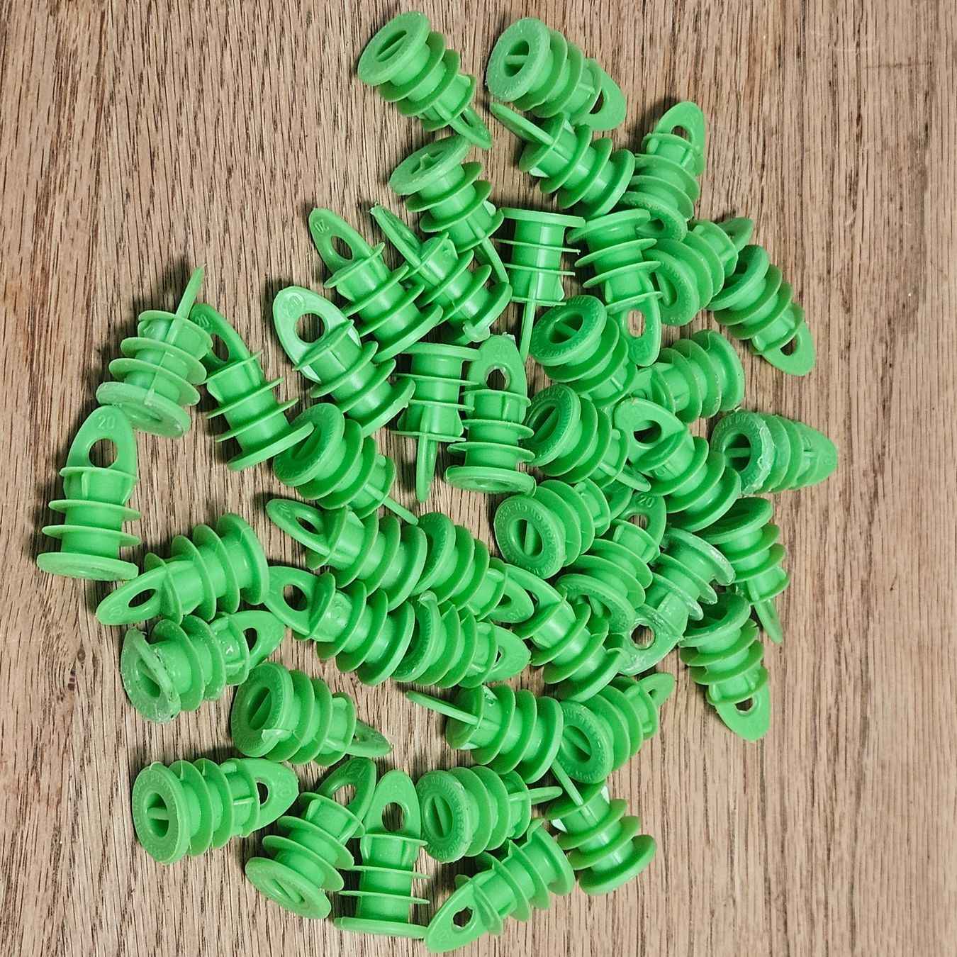 Sanitär: Dichtungszapfen M20 grün – Neu (gemäss Beschreibung) aus Wettingen von Christianv