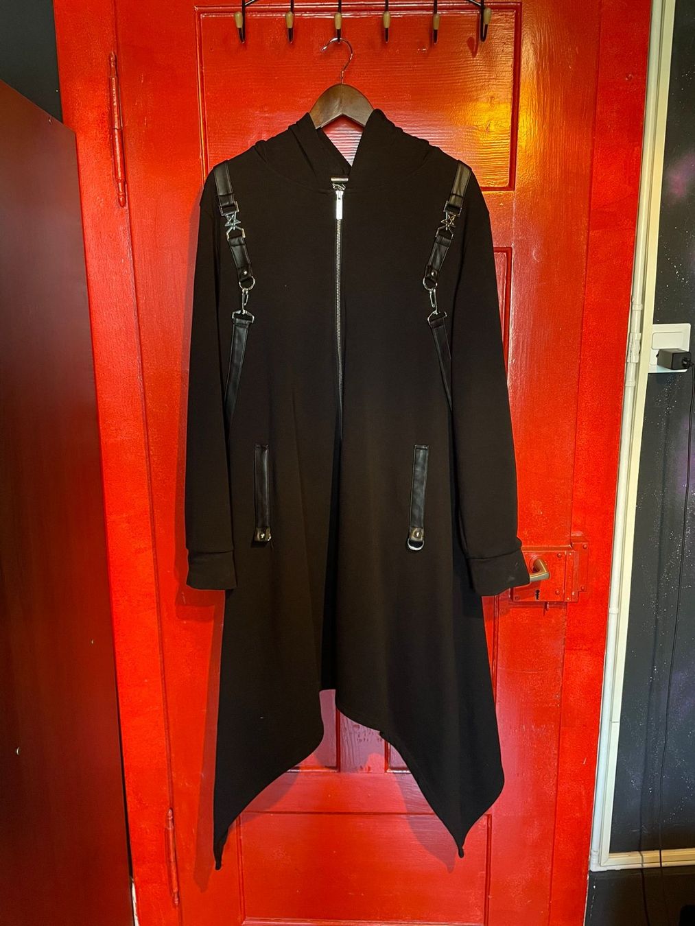 Killstar Cappotti: Killstar Transylvanian Vamp Mantel – Usato da Zürich venduto da Swiss_Rhapsody 4