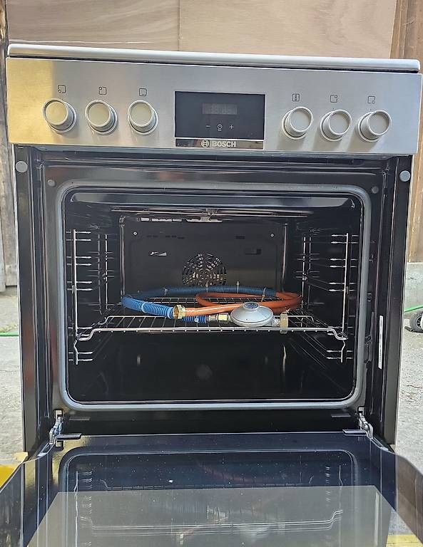 Cucine: Gaselektroherd – Usato da Herisau venduto da hrs_9cbp
