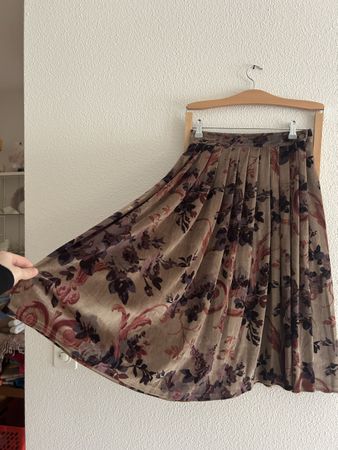 Jupe plissée vintage Byblos, made in Italy, taille S