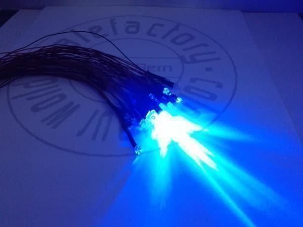 Elektronikbauteile: LED klar/blau 1.8mm verkabelt, 12V – Neu (gemäss Beschreibung) aus Luzern von Salefactory