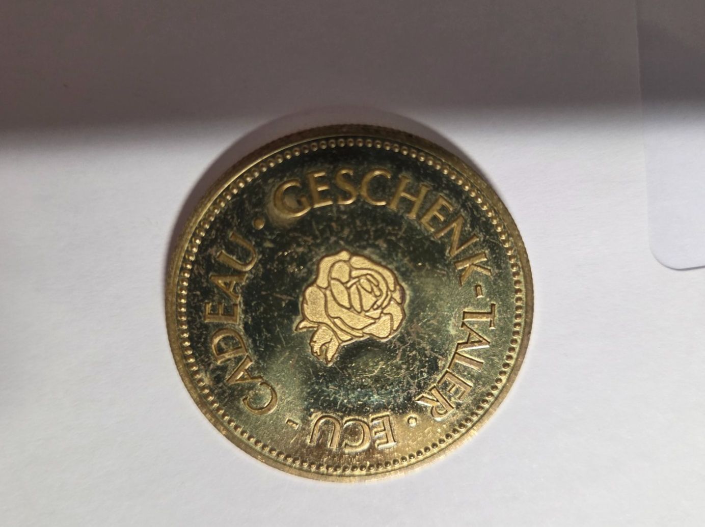 Tutti le monete: Rose klein Jelmoli 20 Fr Geschenk Taler – Usato da Zürich venduto da Alibaba1234