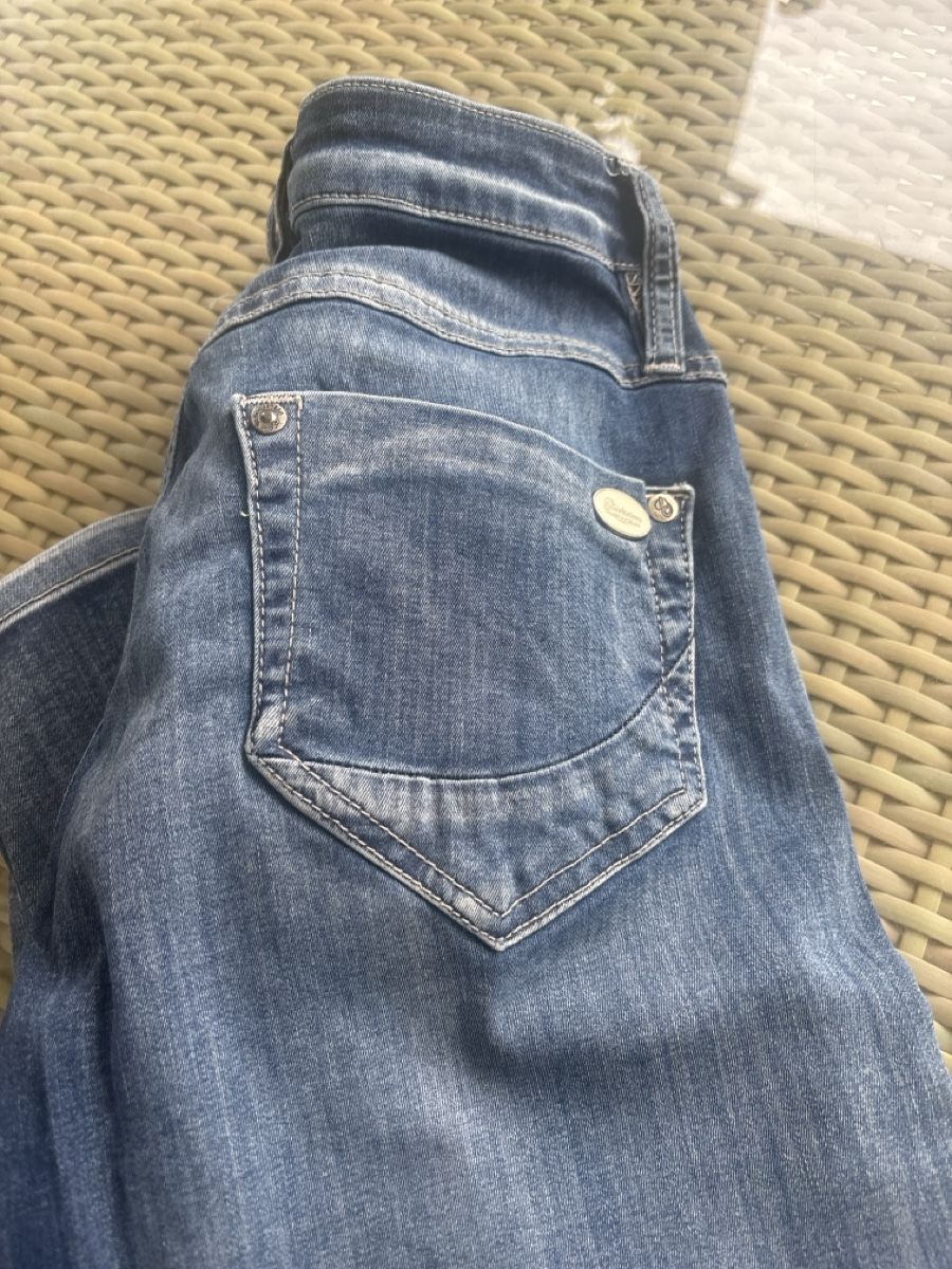 Jeans: Jeans Glücksstern Grösse 29 – Nuovo (secondo la descrizione) da Kreuzlingen venduto da boston010 3