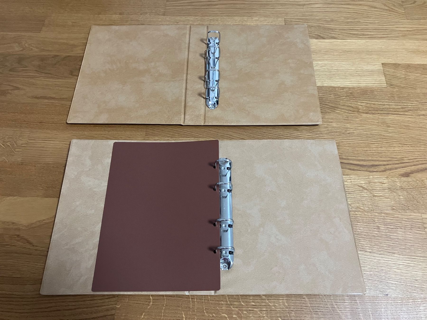 Album: 2 Briefmarken album – Usato da Riehen venduto da vernizi 2