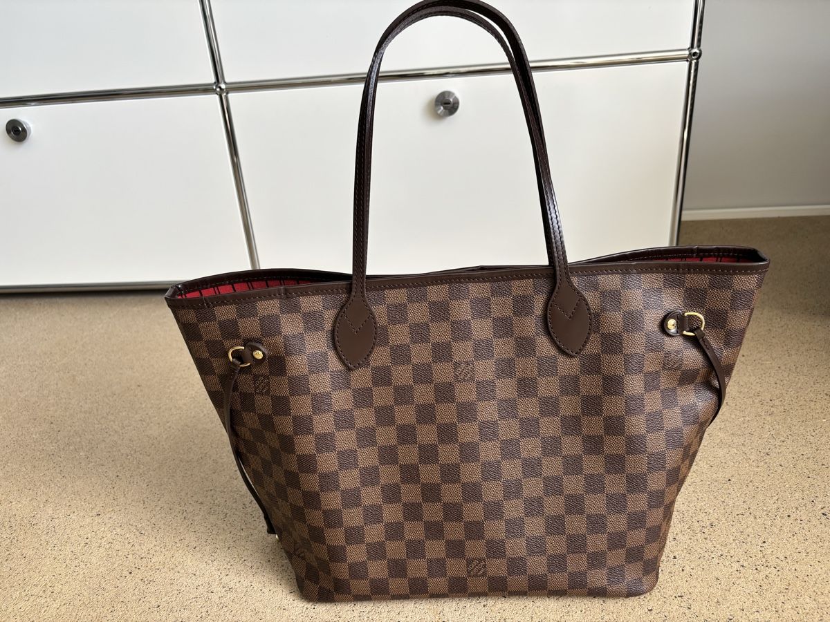 Louis Vuitton Borse da donna: Louis Vuitton Neverfull MM Damier Ebene – Usato da Biel/Bienne venduto da Eiskristall08