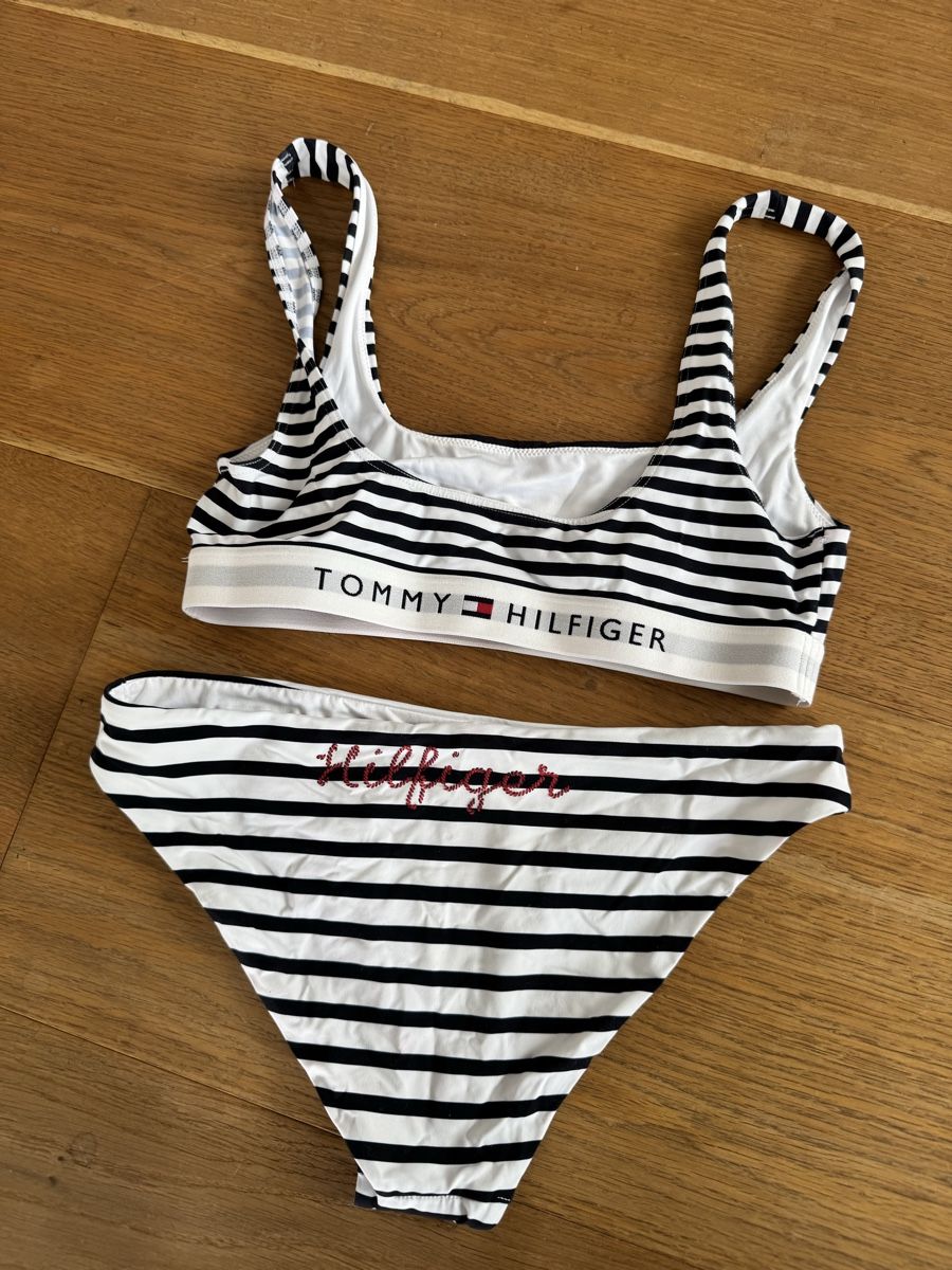 Tommy Hilfiger Costumi da bagno & Bikini: Bikini Hilfiger – Usato da Saas im Prättigau venduto da Holliwood 2