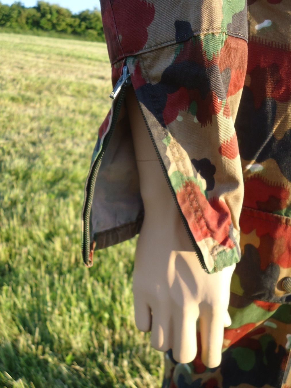 Sonstiges zu Militär: Schweizer Armee Taz 83 Jacke Grösse 52 – Gebraucht aus Niederurnen von  5
