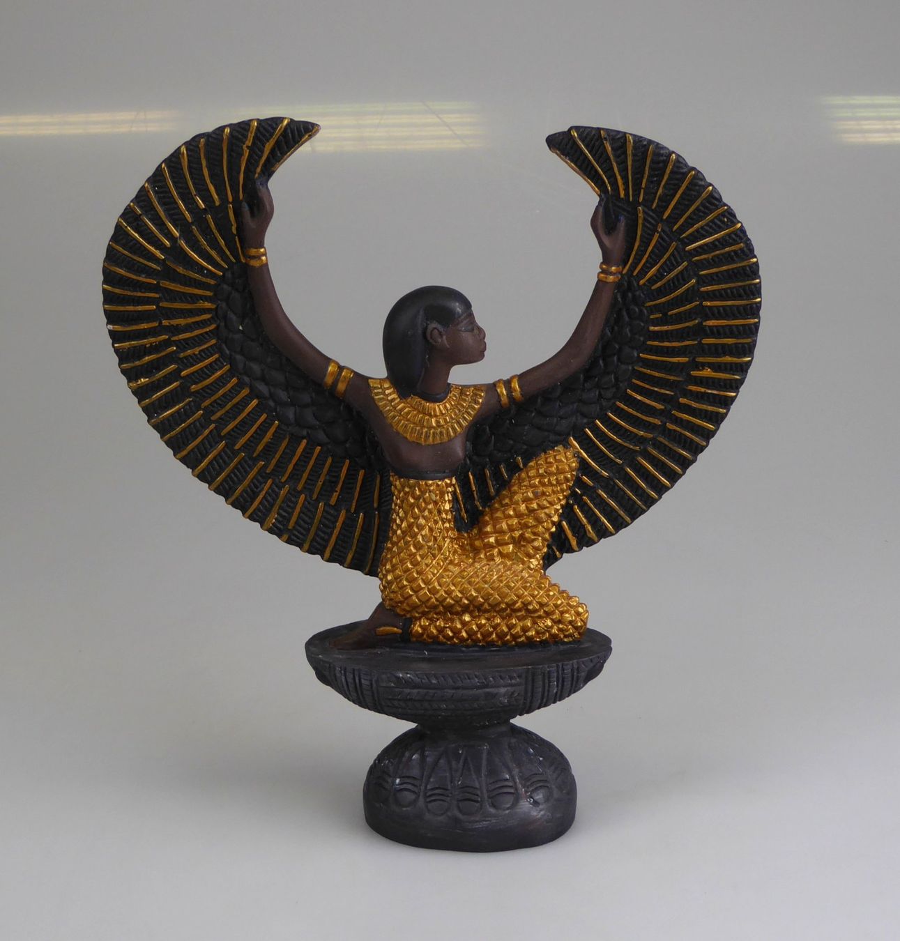 Sculture & Statue: Skulptur Göttin Isis – Usato da Volketswil venduto da brockipfannenstil