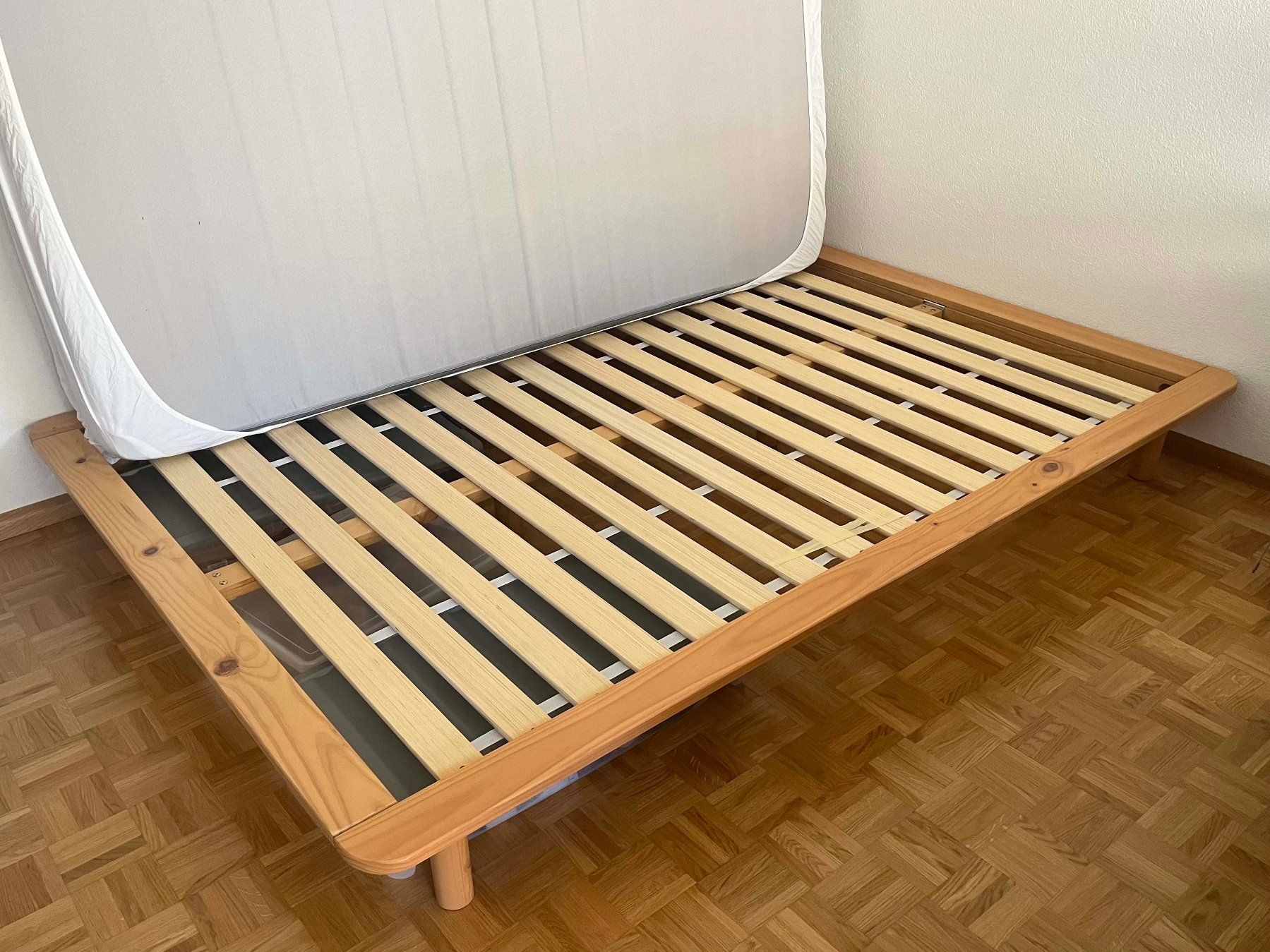 Letti: Pine Kano Bett von Made – Usato da Allschwil venduto da pa.die 1