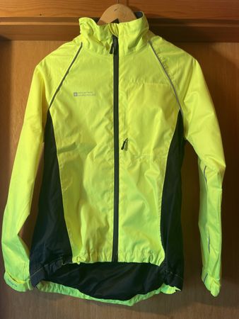 💡veste de sport réfléchissante t.38💡