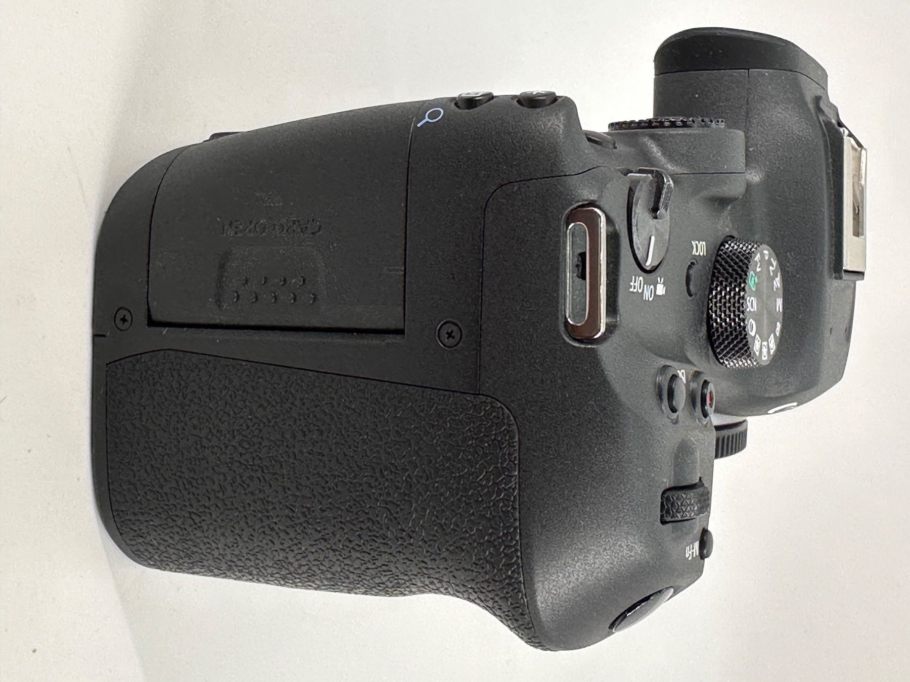 Canon Fotocamera: Canon EOS R7 +18-150 ist stm Objektiv – Nuovo (secondo la descrizione) da Arbon venduto da Sed_9bj9 5