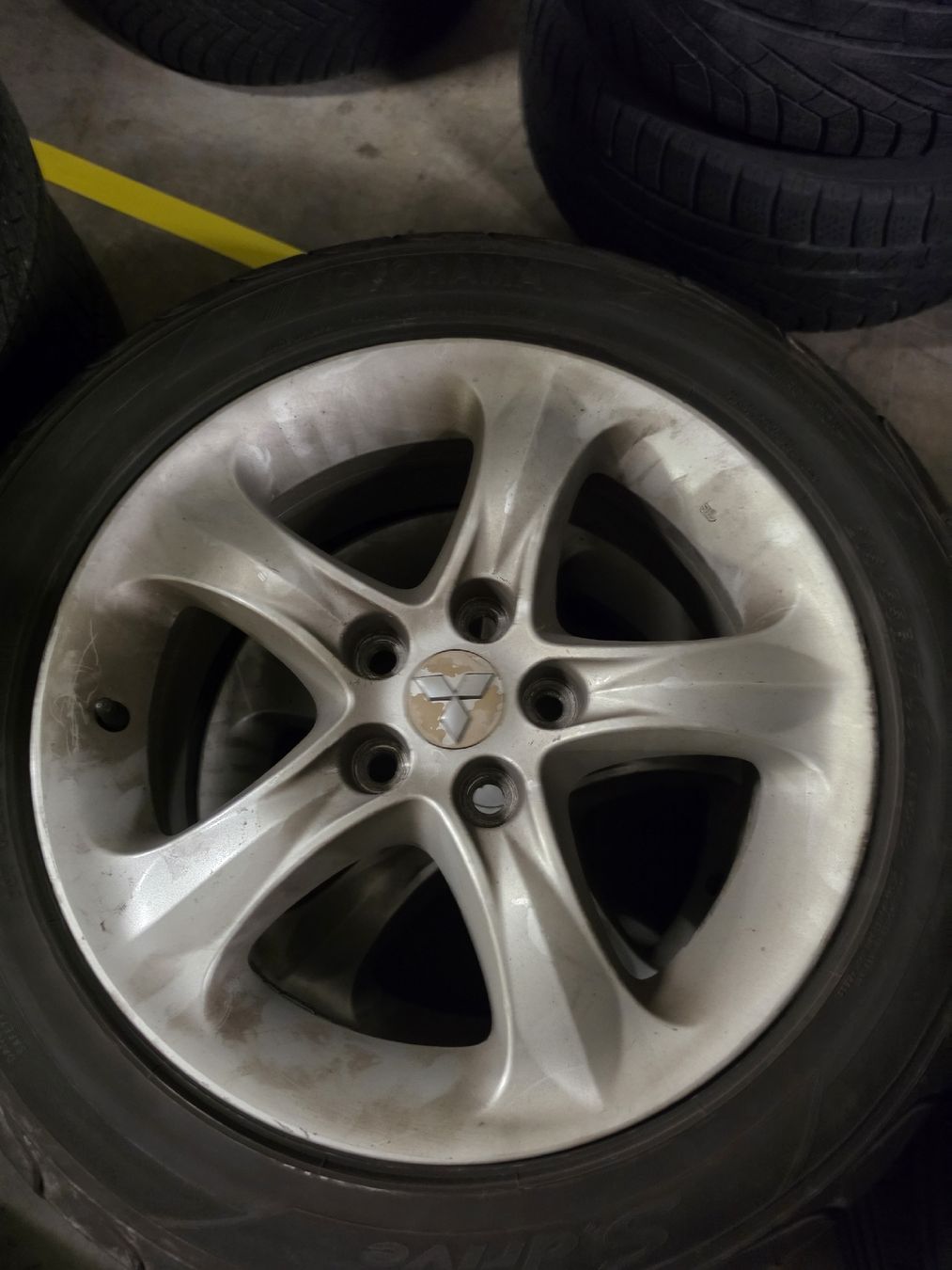 Pneumatici & Ruote complete: Mitsubishi 7x17 ET46 – Usato da Fislisbach venduto da artetuning 2