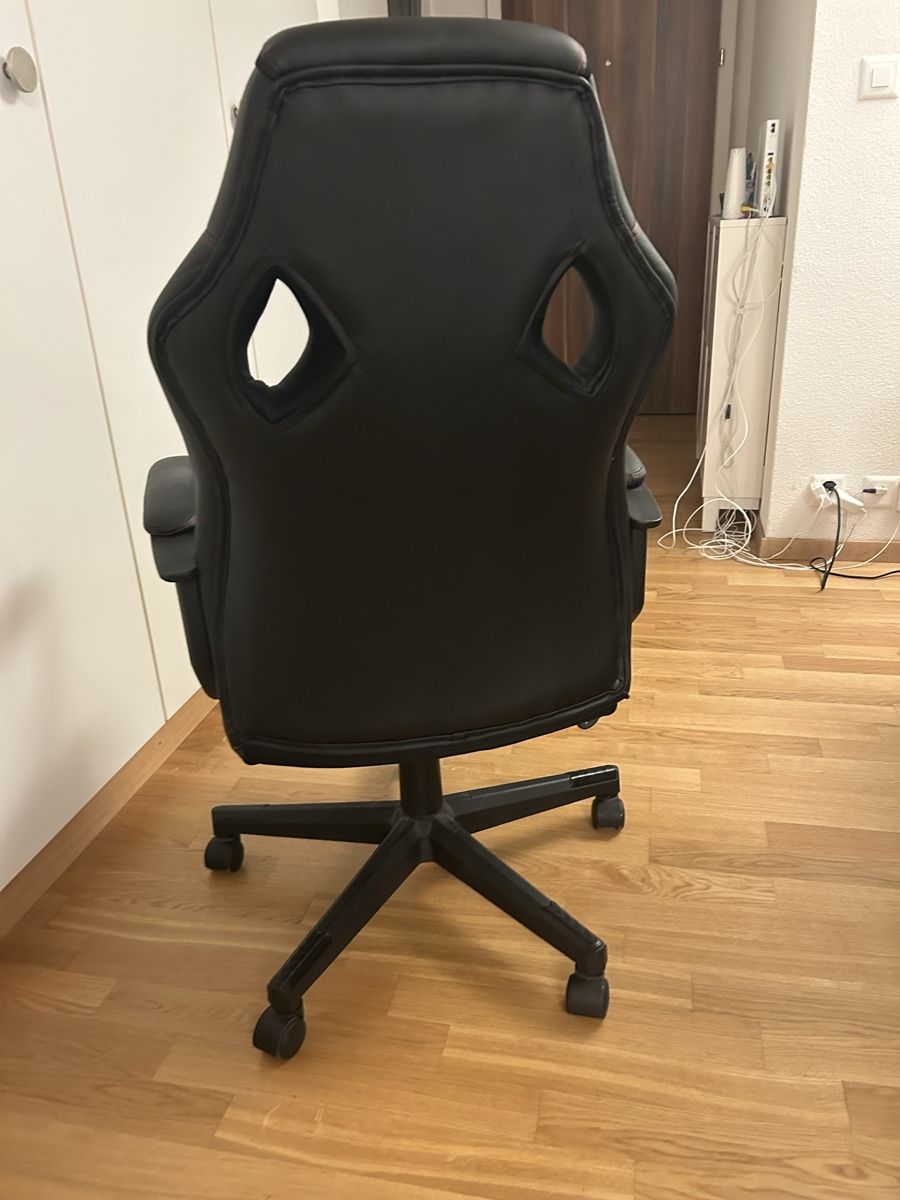 Chaises: Chaise de bureau  – D'occasion à St-Sulpice VD par pat_2d7h 2