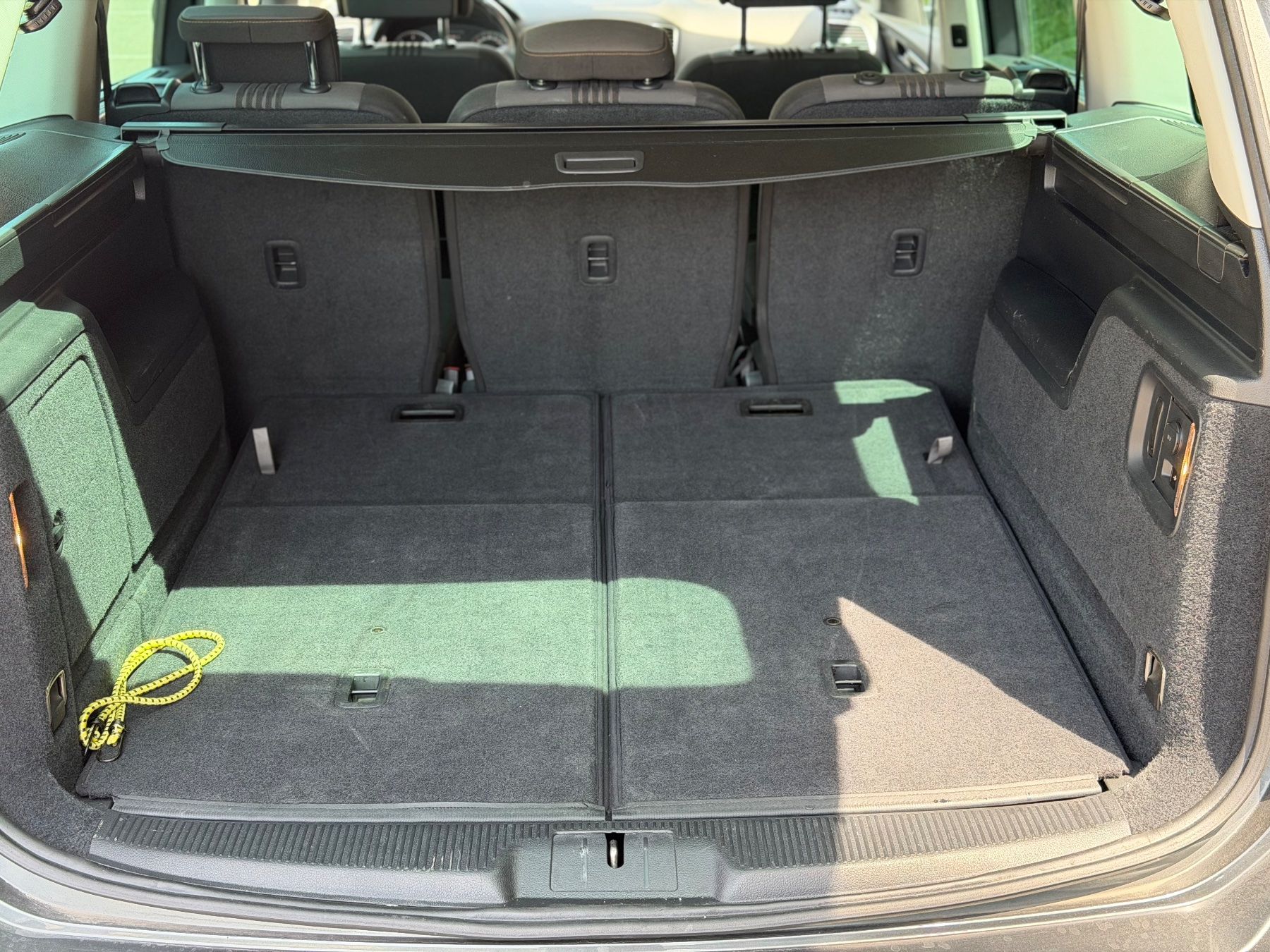 VW Automobili: VW Sharan 4 Motion 7 Platz – Usato da degersheim venduto da Arassss 4