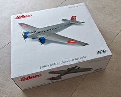 Schuco Junkers Ju52/3m A-701 Schweizer Luftwaffe, 1:72