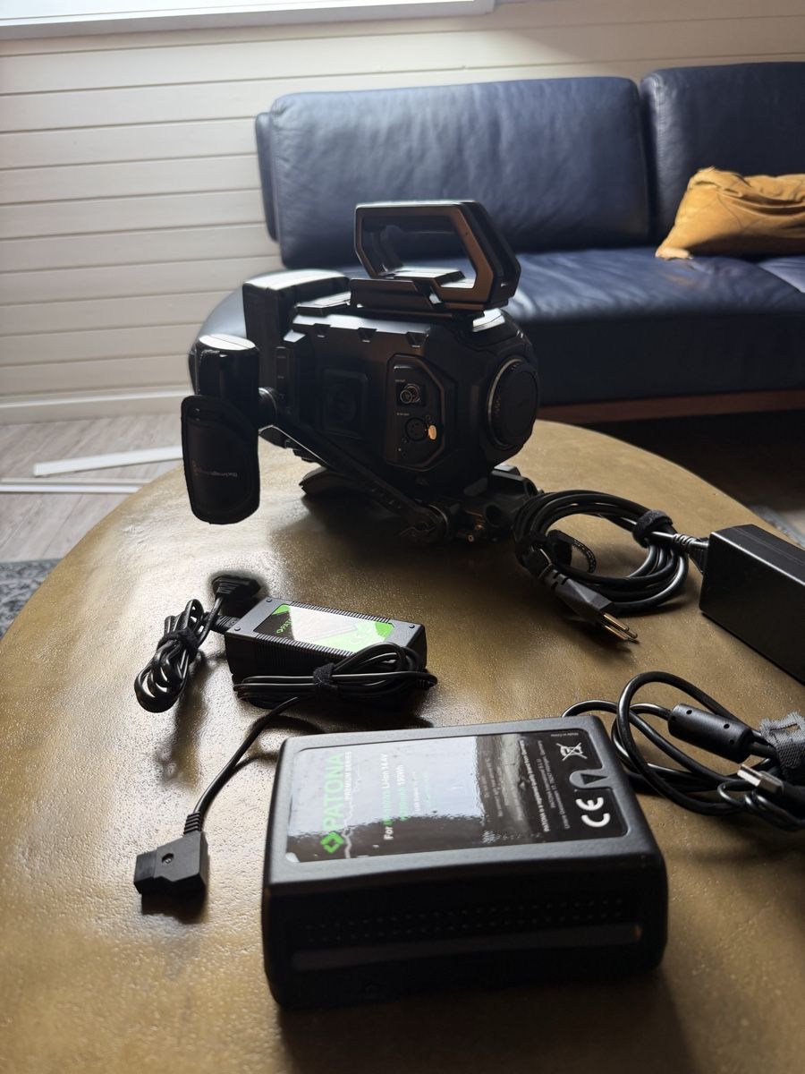 Blackmagic Videocamere: Blackmagic ursa mini  – Usato da Langenthal venduto da lau_vv9q 1