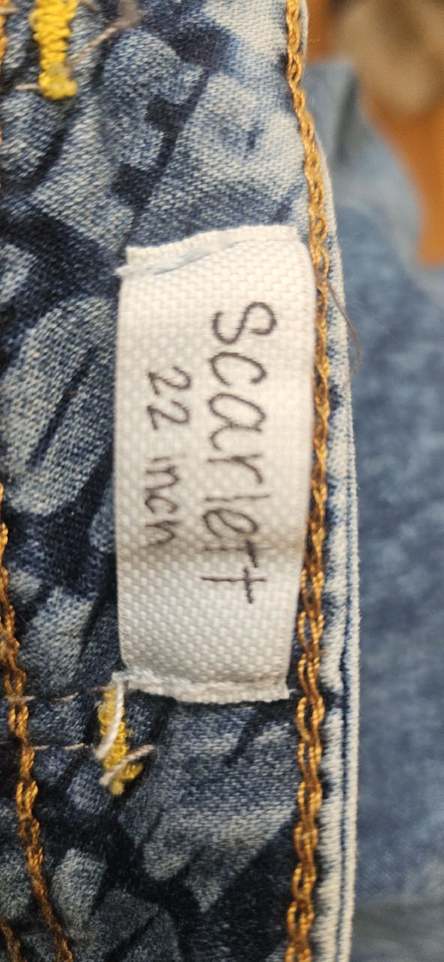 Cecil Jeans: Capri Jeans von Cecile 34/36 – Usato da Mauensee venduto da Padai 4