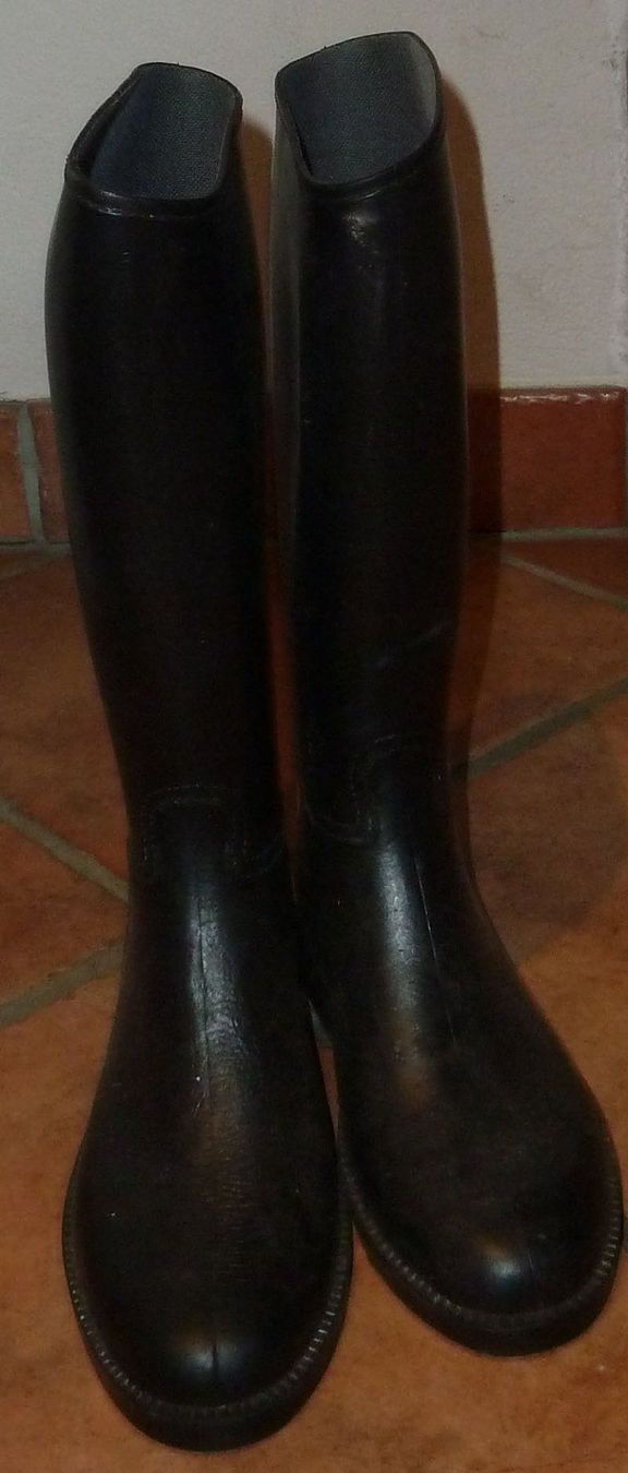 Scarpe per ragazzi: Gummistiefel Gr 31 – Usato da Ruggell venduto da Btt