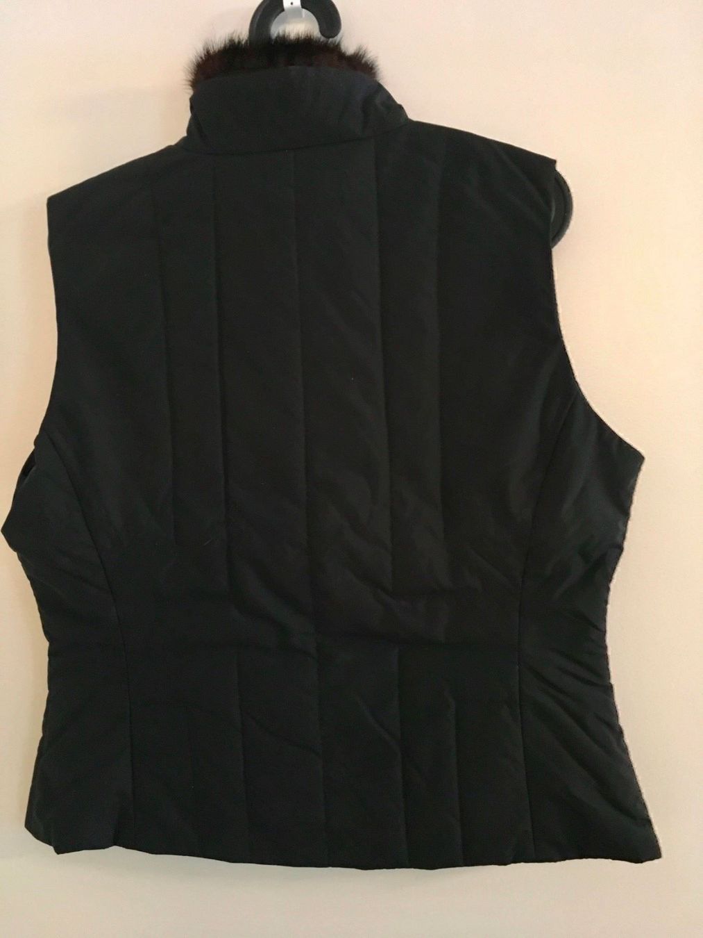 Gilets & Westen: STEILMANN - Steppweste mit Echtpelz – Neu und originalverpackt aus Spreitenbach von Jessy8 1