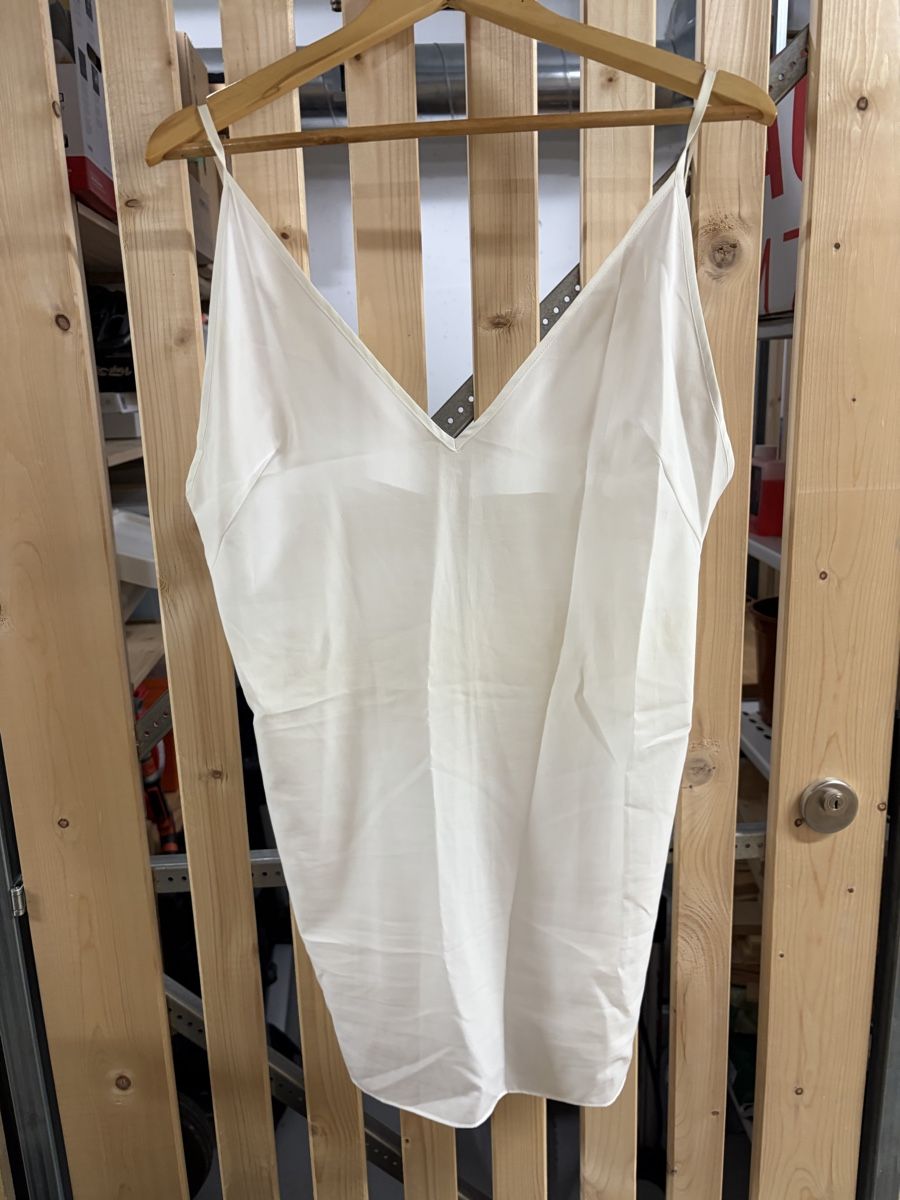 Sandro Vestiti: Sandro Kleid, einmal getragen (1 Sommer) – Usato da Zürich venduto da jan_6yl5 5