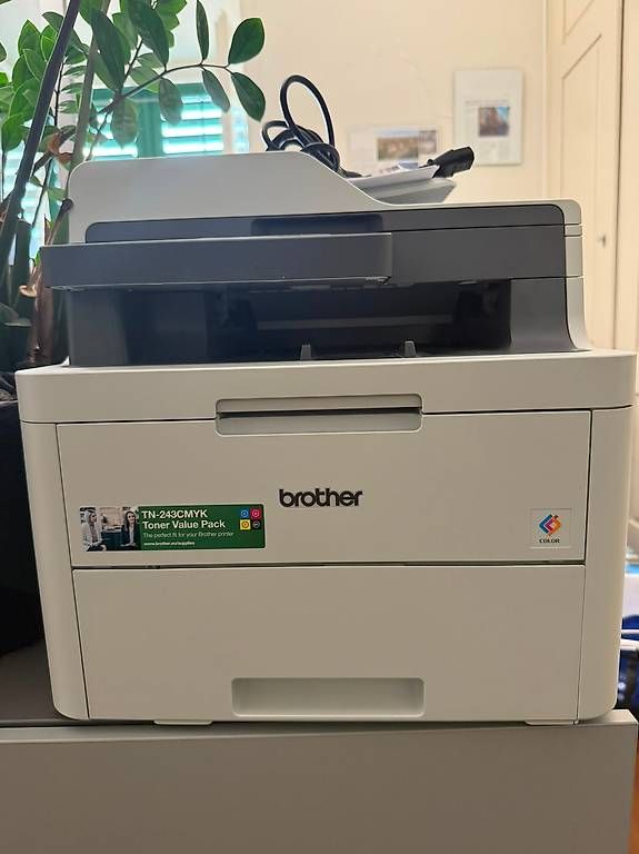 Drucker: Brother DCP-L3550CDW Laserdrucker mit WLAN – Gebraucht aus Zürich von corinne.13