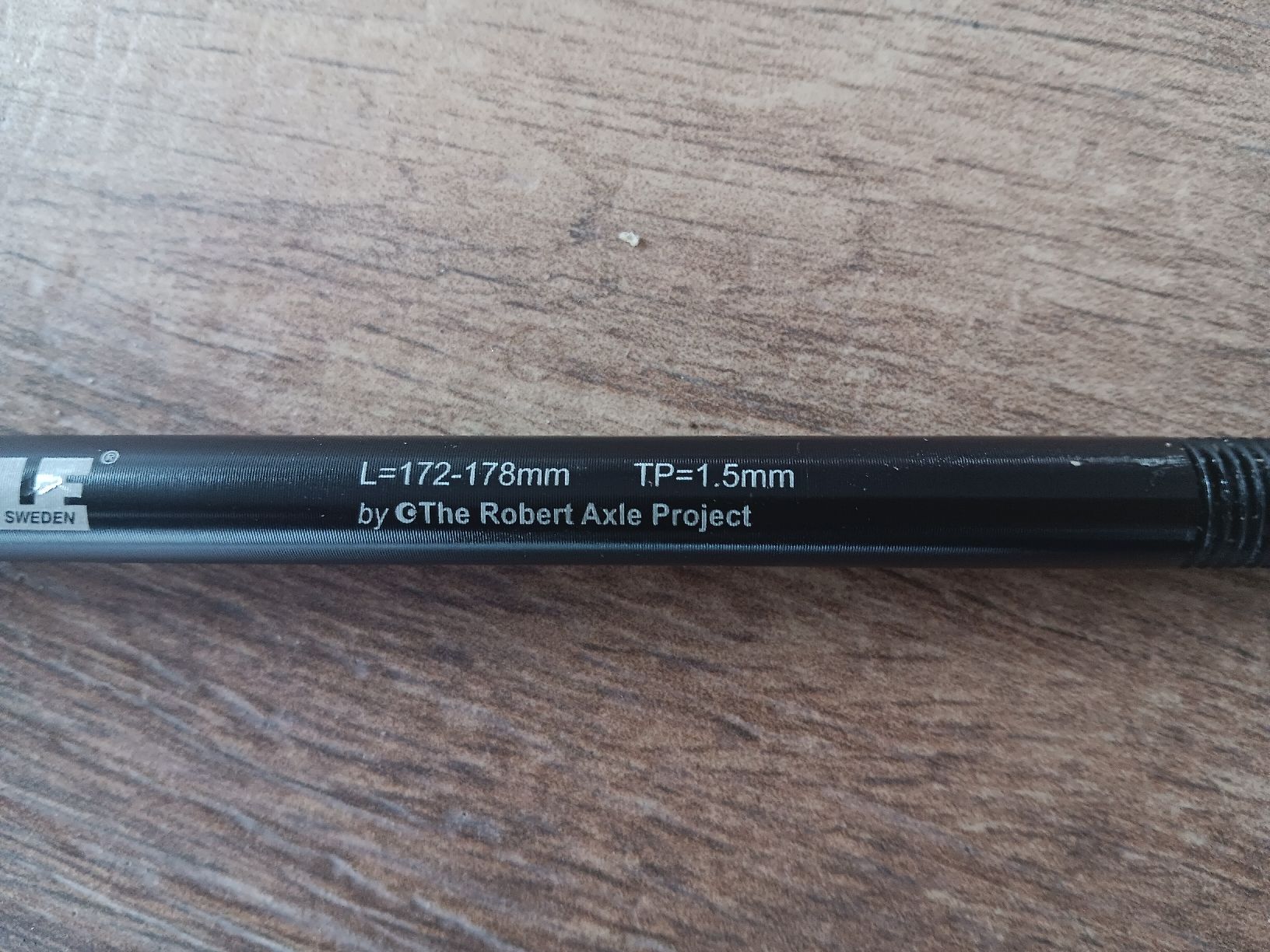 Thule Ersatzteile: Thule Achse 10521 L=172-178mm TP=1.5mm – Gebraucht aus Rothenthurm von DonMuss 1
