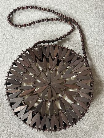 Tasche aus Holz, von Mango, braun