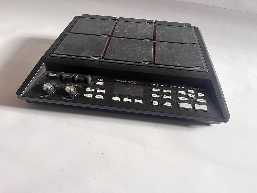 Instruments de musique: Roland SPD-SX Sampling Pad mit Halterung – D'occasion à Zürich par Madshock