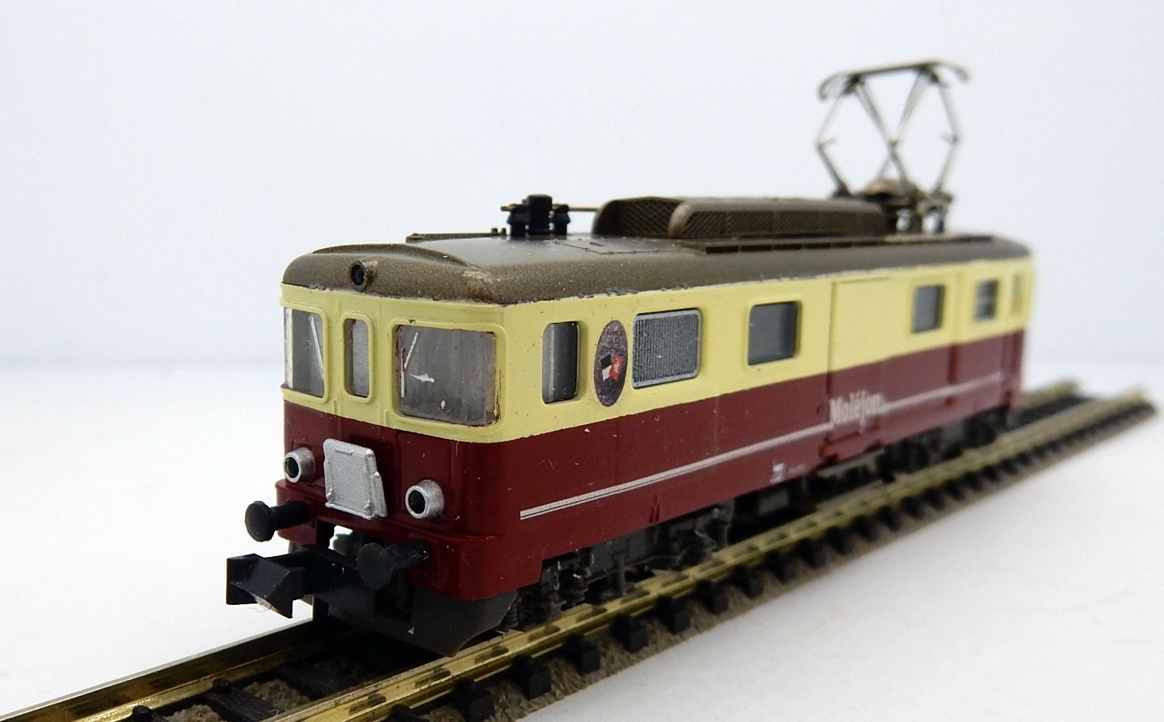Kato Modellini di ferrovie: N  - TPF - Motrice De 4/4  - livrée   "Moléjon" – Usato da Locarno venduto da Gudrun2 2