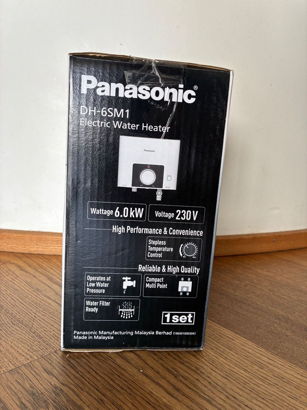 Sanitari: Panasonic - Chauffe-eau électrique - DH-6SM1 - NEUF – Nuovo e nell'imballaggio originale da Herrliberg venduto da BOULBADI 5