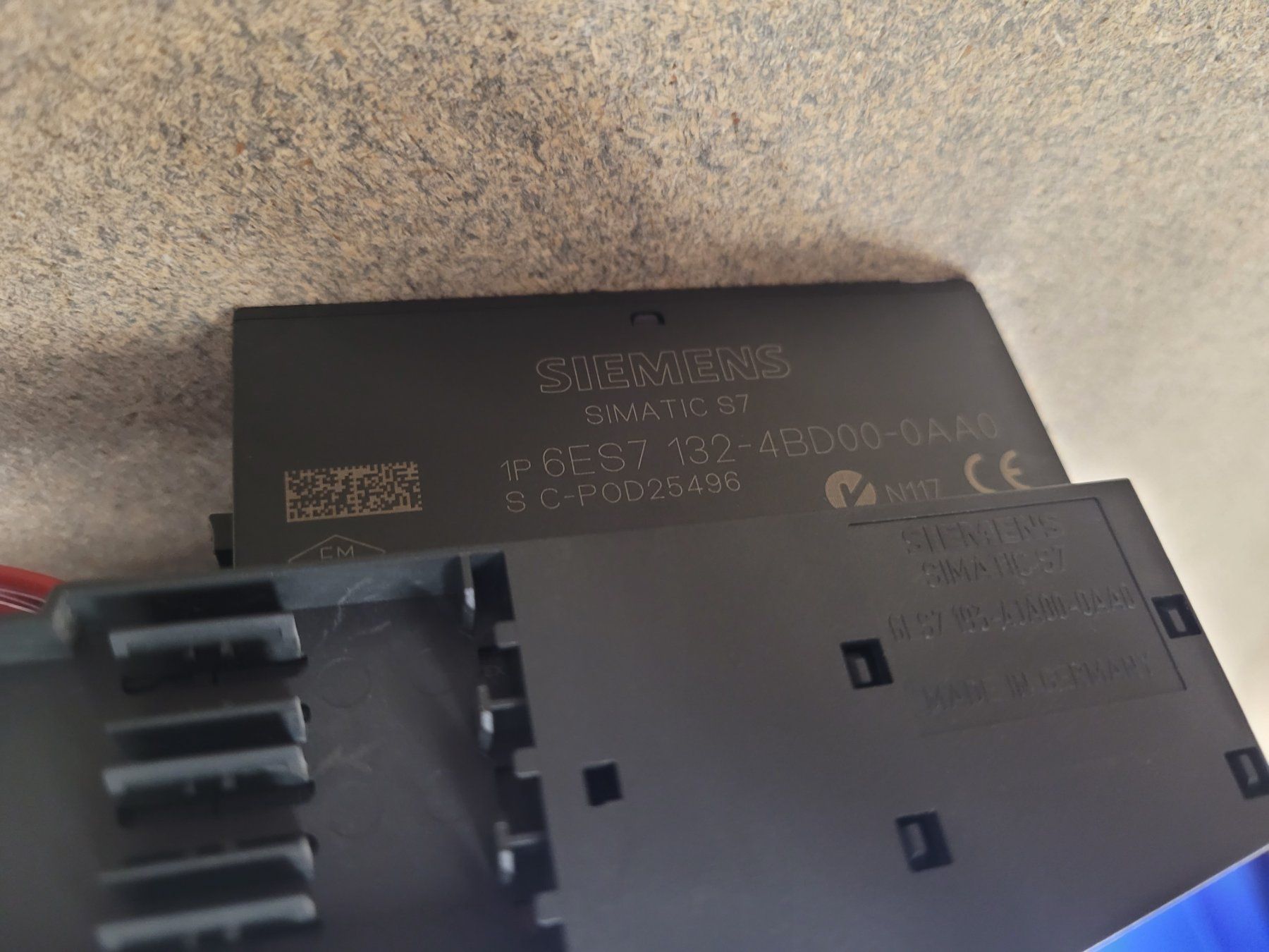 Siemens Componenti elettronici: Siemens SPS ET 200S – Usato da Vitznau venduto da Vitznau84 2