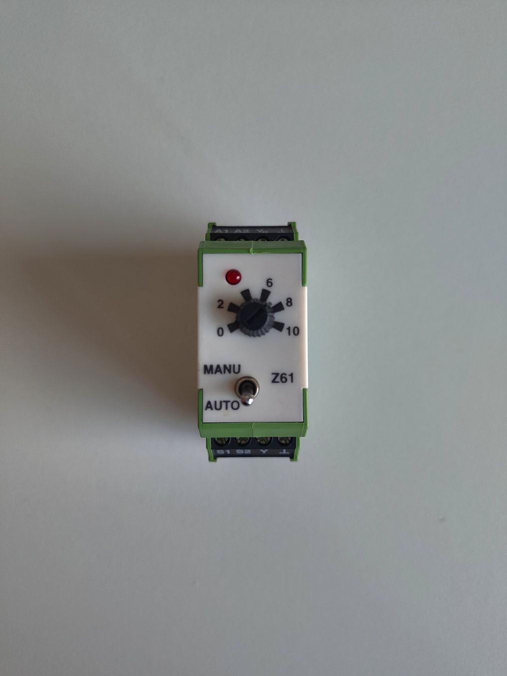 Componenti elettronici: BTR Analogwertgebe KMA-E08, 24V AC/DC, Z61 – Usato da Emmenbrücke venduto da BlSi