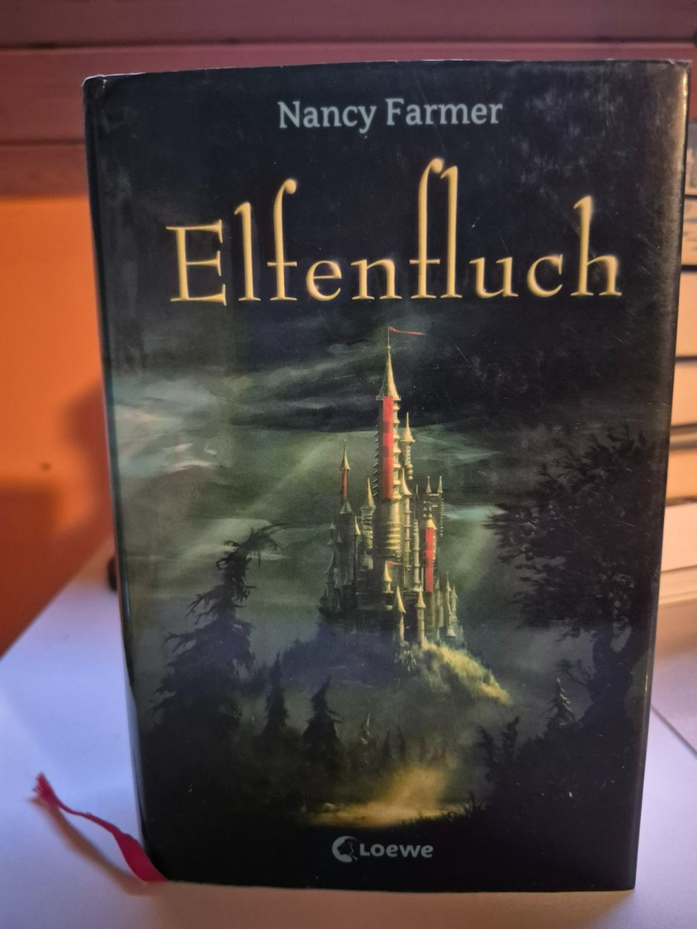 Bücher: Nancy Farmer - Elfenfluch – Gebraucht aus Interlaken von cri_d9sz