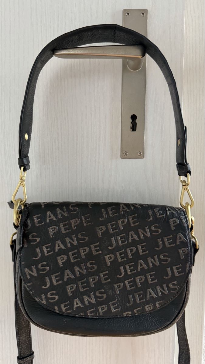 Pepe Jeans Borse da donna: Pepe Jeans Umhängetasche echt Leder – Nuovo (secondo la descrizione) da Heimberg venduto da Yanka14