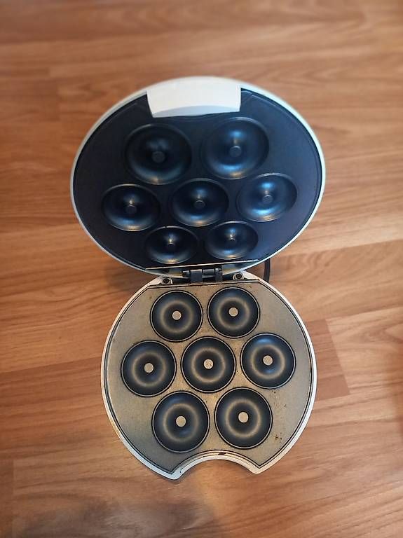 Küchengeräte: Mini Donut Maker – Gebraucht aus Roggliswil von peterg93