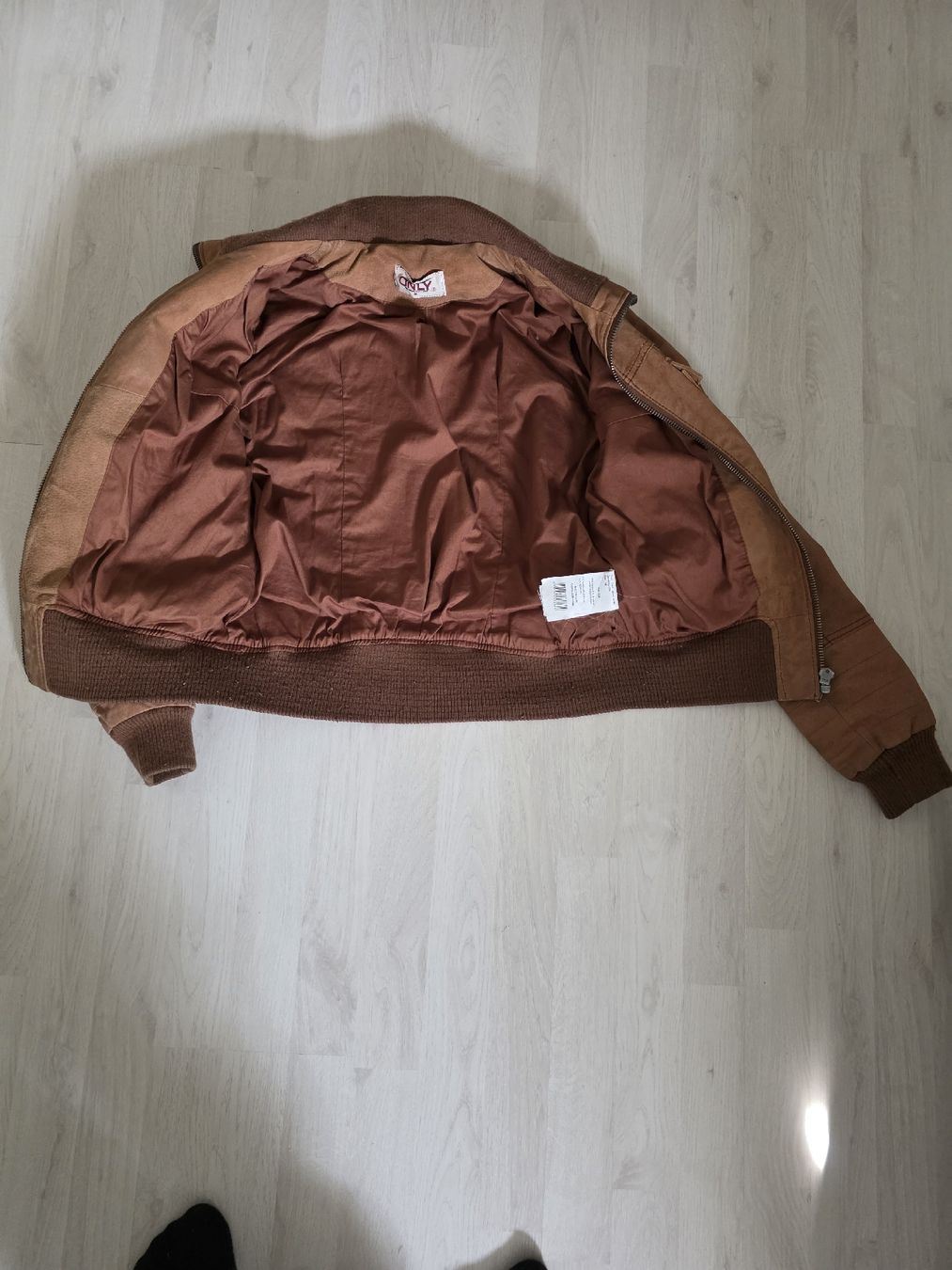 Giacche: Damen Echtleder Jacke, Gr. M – Usato da Schöftland venduto da Aktion56 4
