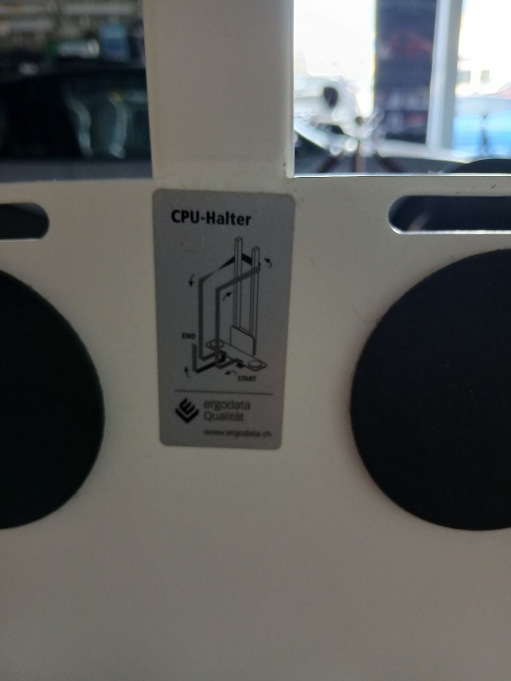 Supporti a parete: CPU-Halter ergonomisch höhenverstellbar Büro PC Halter – Usato da Langenthal venduto da Egro50 2