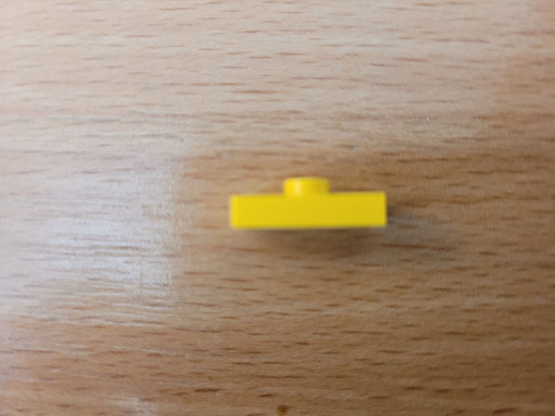 Lego Baukästen: Lego - 1x plaquette jaune de forme spéciale – Gebraucht aus Payerne von tintin08 1
