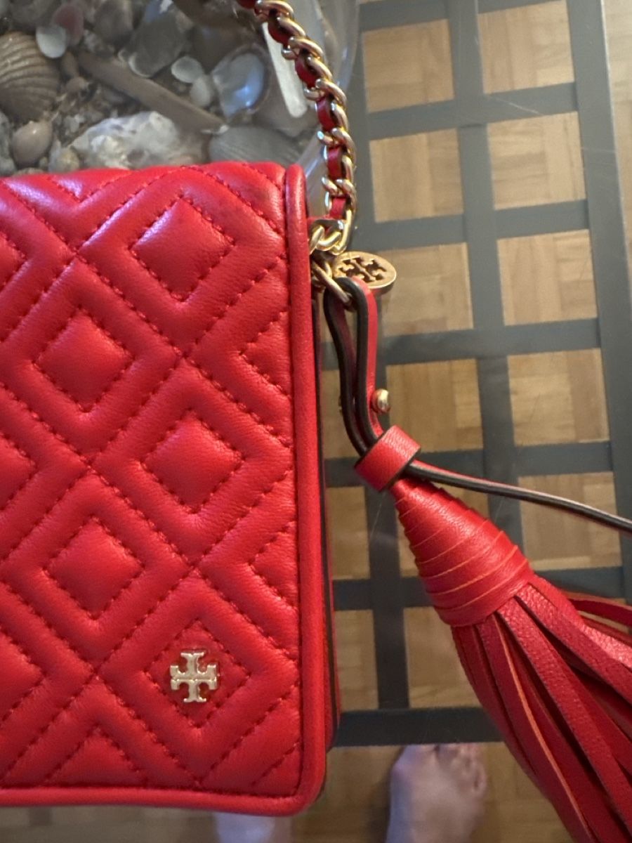 Tory Burch Borse da donna: Tory Burch Red Quilted Leather Shoulder Bag – Nuovo (secondo la descrizione) da Fällanden venduto da emilyeheim 1