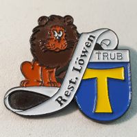 AA259 - Pin Löwe Restaurant Löwen Trub mit Gemeindewappen