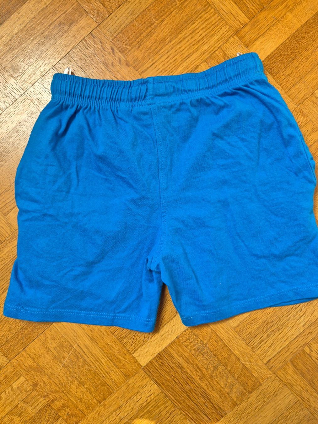 Pantaloni: Shorts blau, Gr. 110/116 – Usato da Dietikon venduto da grafad 1