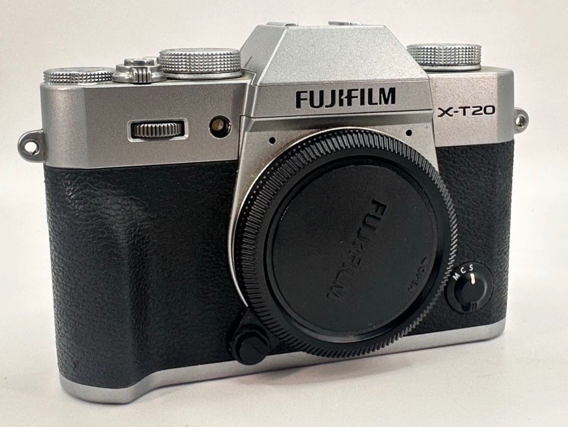 Fujifilm Fotocamera: Fujifilm xt20 Umfangreiches Paket – Usato da Arbon venduto da Sed_9bj9 1