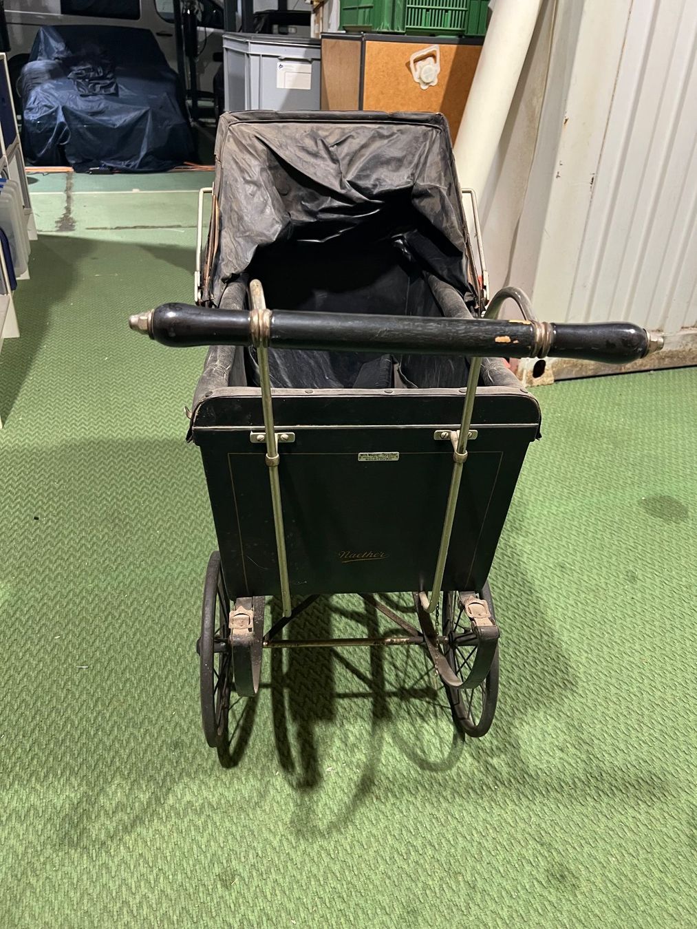 Poussette: Antiker Kinderwagen (Naether) – D'occasion à Büren an der Aare par tpe_h9vq 2