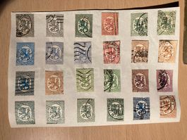 Finnland 1917/30 Lot 2 alte Briefmarken Wappen Löwe gest.