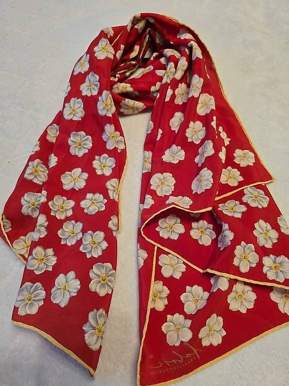 Fabric Frontline Foulard & Sciarpe: Pure Silk Fabric Frontline Zurich – Usato da Zürich venduto da bil_s7tp 2