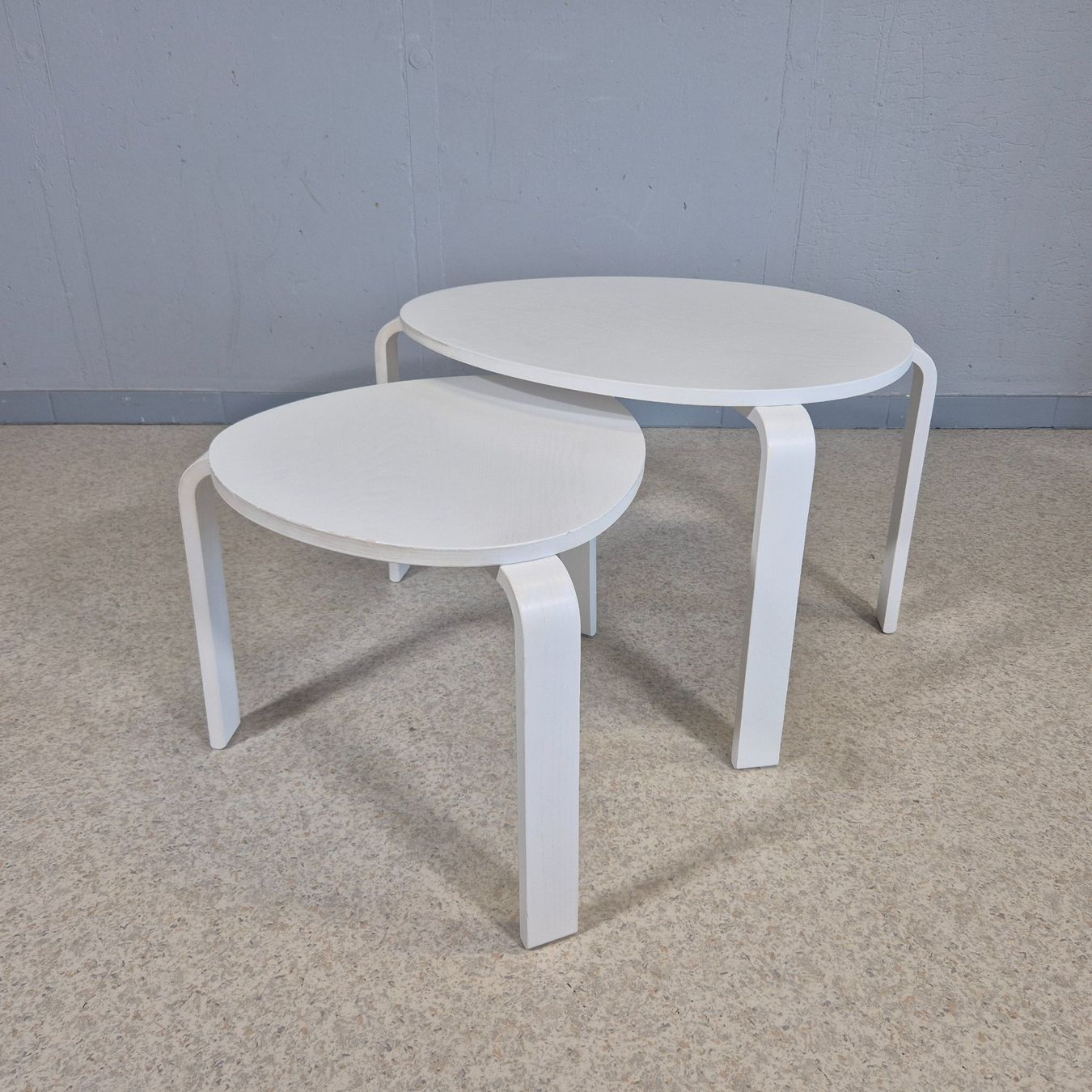 Ikea Tavoli: Set Ikea Svalsta 1999 Beistelltisch Coffee-Table weiss – Usato da Nottwil venduto da Wondewa-Shop 1
